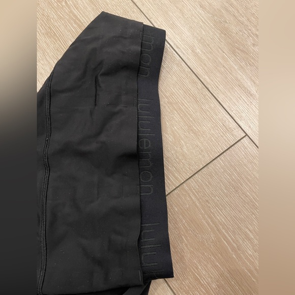 Lululemon *Special Edition* Size 4 Fast and Free Tight 🖤 full length - Picture 4 of 4